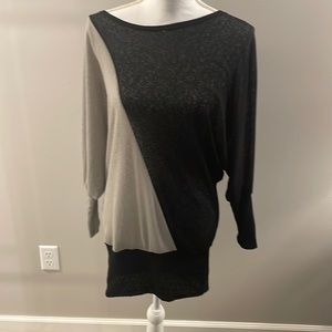 New Without tags… Boutique Black and Gray Thin Tunic Top…Size Small/Medium